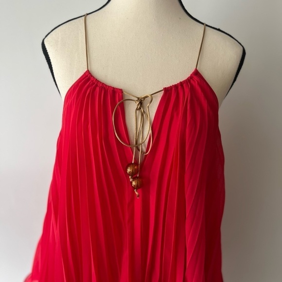 Coral Pleated Dress - Picture 4 of 12